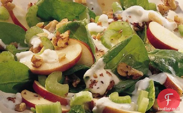 Insalata Waldorf di formaggio blu