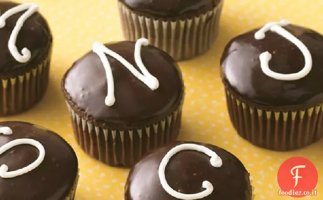 Cupcakes alla crema monogrammati