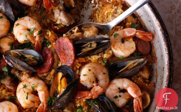 Padella Paella Mixta (Paella con frutti di mare e carne)