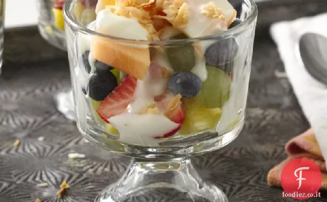 Insalata di frutta yogurt a strati