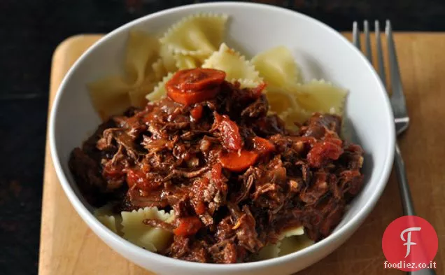 Ragù di agnello ricco e carnoso