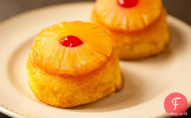 Mini-torte capovolte all'ananas