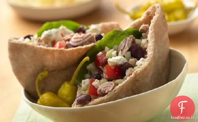 Insalata di tonno greco Panini pita con formaggio Feta
