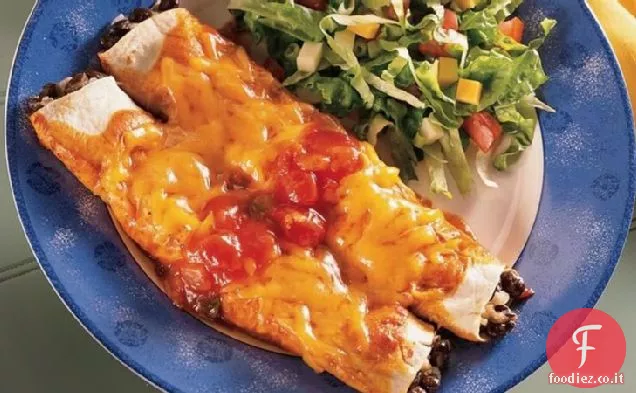 Enchiladas di fagioli neri e formaggio