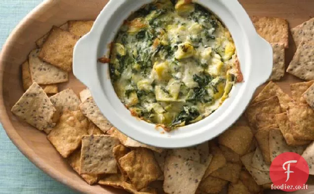 Salsa calda di carciofi e spinaci a cottura lenta