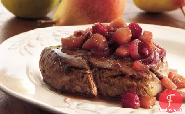 Filetto di manzo con chutney di pera e mirtillo