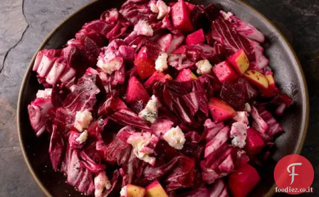 Insalata di mele e barbabietole