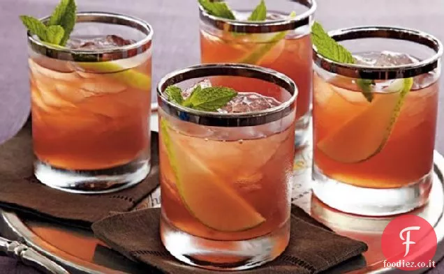 Cocktail di pere e mirtilli rossi