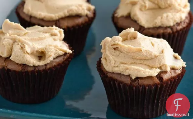 Cupcakes brownie con glassa al burro di arachidi
