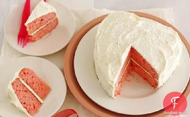 Torta di champagne al cioccolato bianco alla fragola