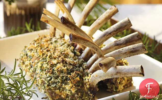Cremagliera di agnello con aglio-erbe crosta