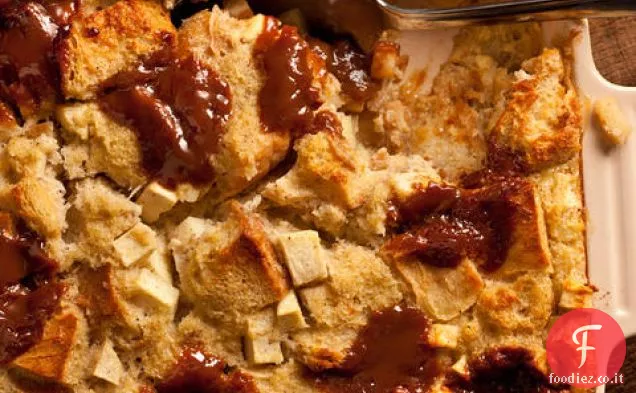 Caramello, mela e cannella colazione casseruola
