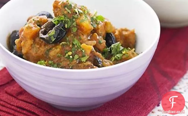 Stufato di agnello italiano con rosmarino e olive