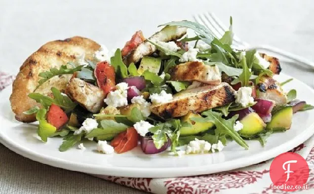 Pollo alla griglia e insalata di verdure