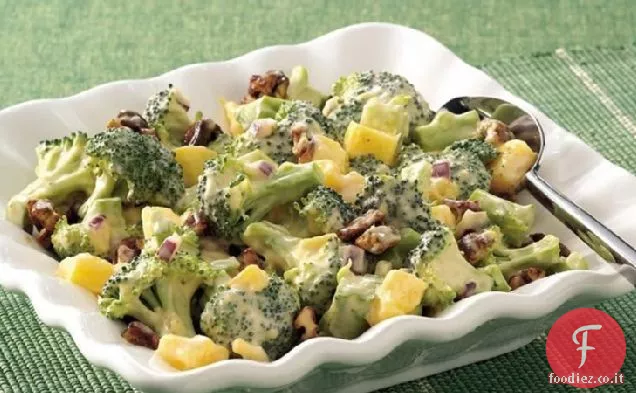 Insalata piccante di broccoli e mango