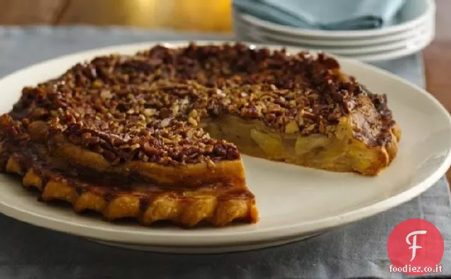 Torta di mele Chai capovolta al caramello e pecan