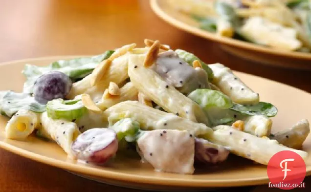 Insalata di pasta di pollo con condimento cremoso al limone