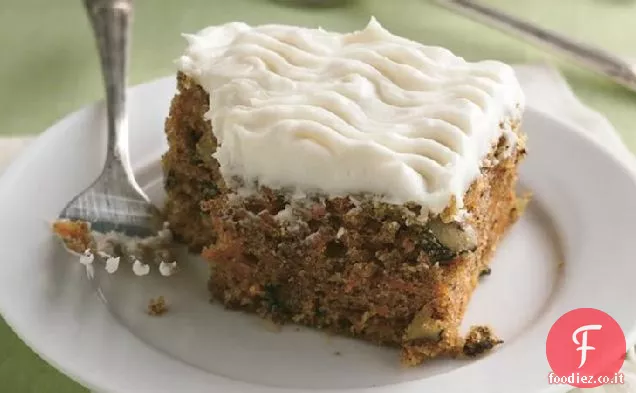 Torta di carote con crema di formaggio glassa