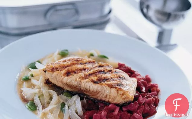 Salmone Scottato di DiSpirito con Cipolle e Rabarbaro