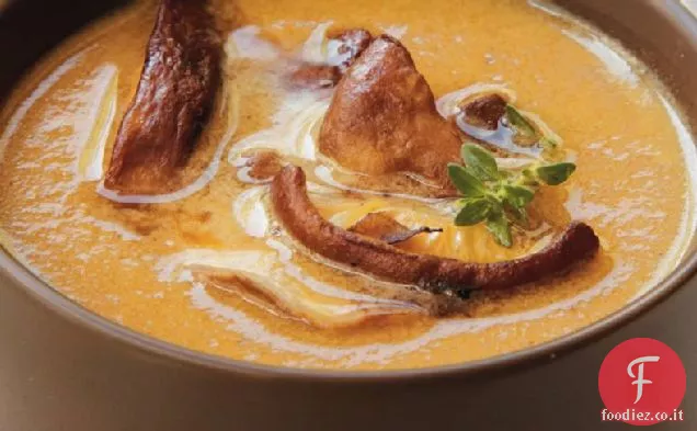 Zuppa di cipolle e funghi caramellati