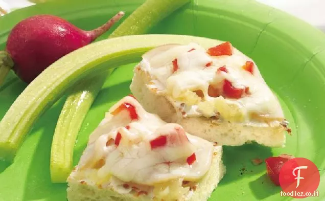 Pizza alla griglia con pancetta canadese e ananas