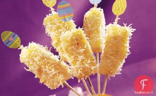 Ananas congelato su un bastone