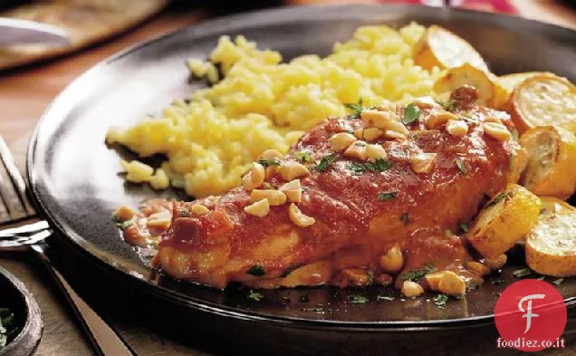 Pollo alle arachidi tailandese