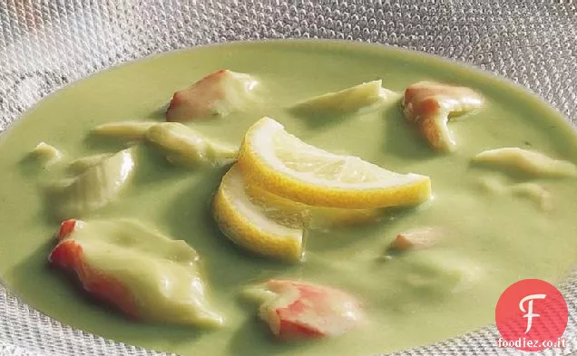 Zuppa di avocado e granchio