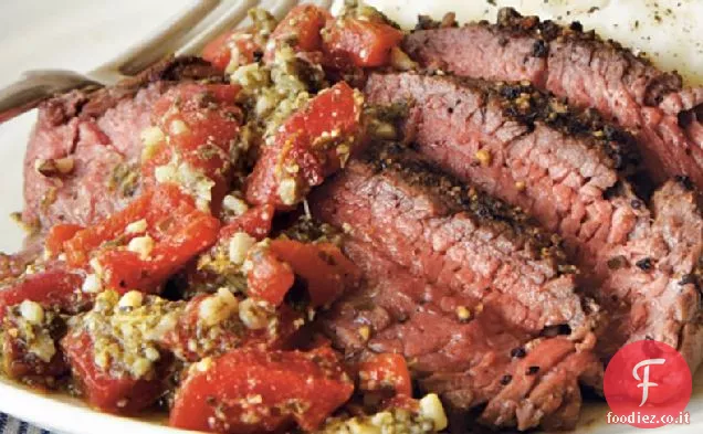Bistecca al pepe con pesto al pepe rosso arrosto