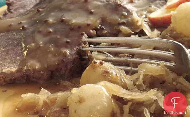 Manzo alla bavarese e crauti a cottura lenta