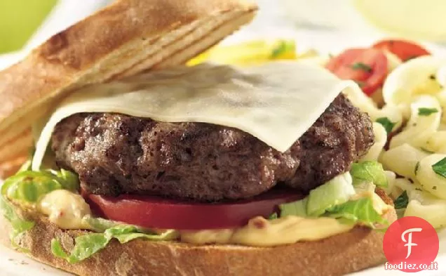 Hamburger di salsiccia italiana alla griglia