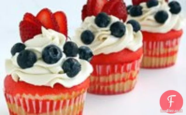 Cupcakes bandiera con crema di burro alla vaniglia