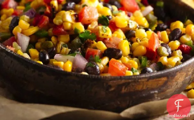 Salsa di fagioli neri e mais arrosto