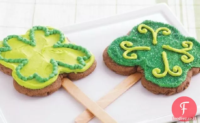 Clover Cookie Pops