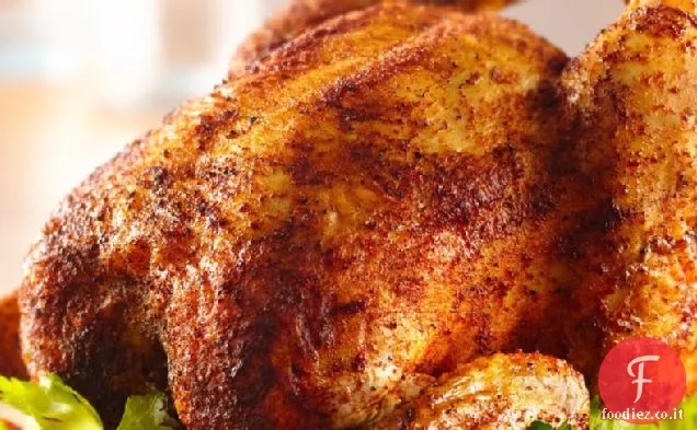 Pollo alle erbe alla griglia su una lattina