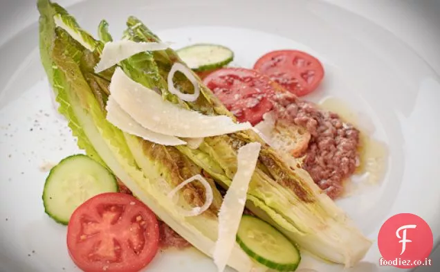 Seriamente senza carne: Cuori Romaine alla griglia con olive rustiche Dr