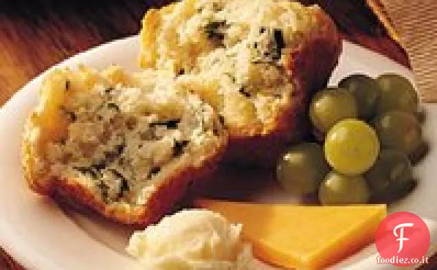 Muffin al formaggio e spinaci
