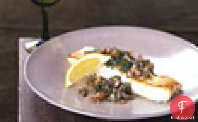 Halibut saltati con scalogno di pecan Topping