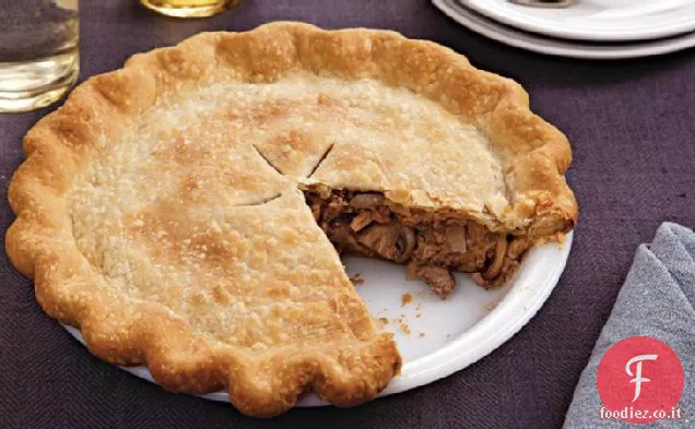 Torta alla Stroganoff di manzo e funghi