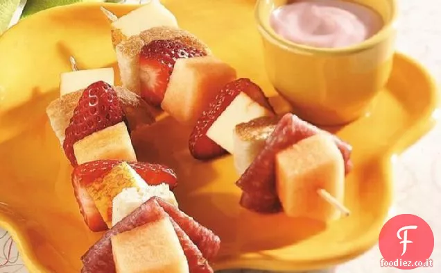 Colazione Kabobs con Yogurt Dip