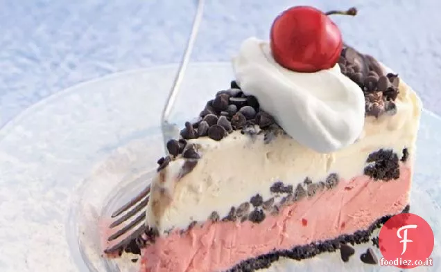 Torta gelato al cioccolato e ciliegia