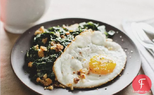 Uova soleggiate + bietola con crema di senape