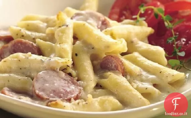Formaggio salsiccia e penne Casseruola