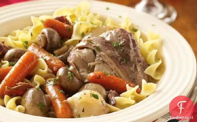 Pollo a cottura lenta al vino rosso