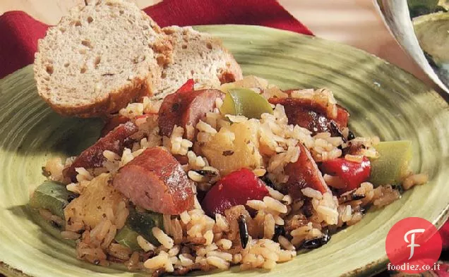 Salsiccia hawaiana e cuocere il riso