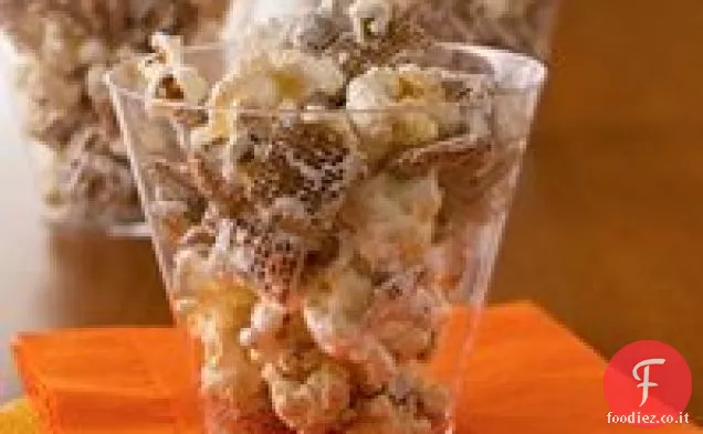 3-Ingrediente Crunchy Snack Mix