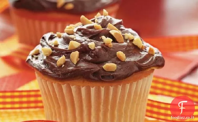 Cupcakes al burro di arachidi senza glutine con glassa al cioccolato