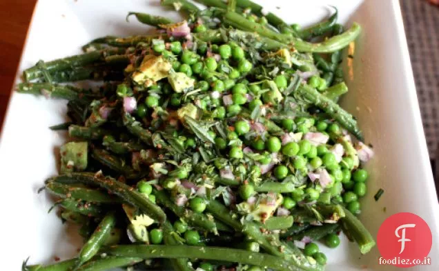 Insalata di fagioli verdi con semi di senape e dragoncello