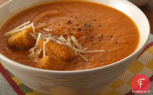 Zuppa di pomodoro e finocchio
