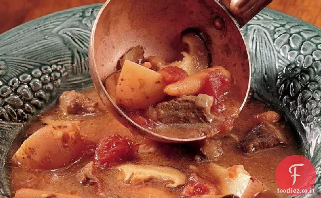 Stufato di manzo con funghi Shiitake